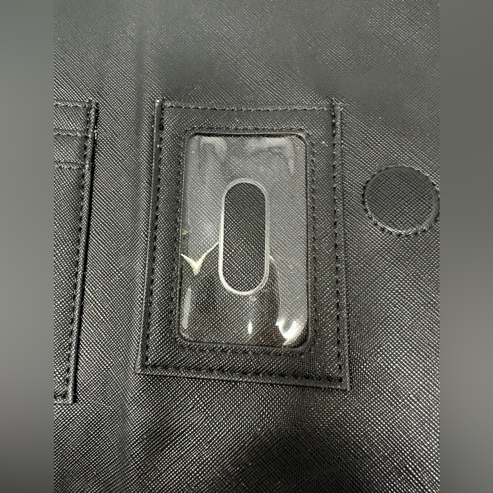 Guess folding wallet wristlet black patent vegan leather EUC - Picture 10 of 12